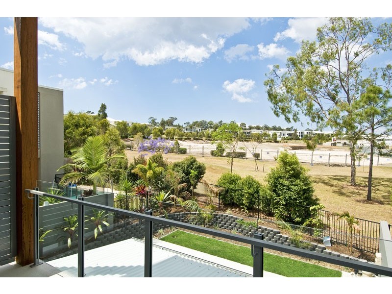 5023B Riverwood Grove, Benowa QLD 4217