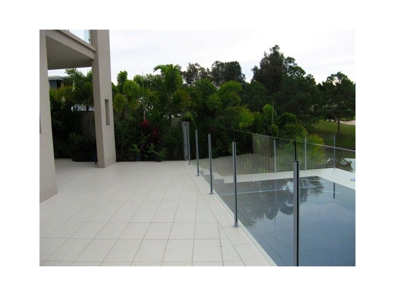 3009 Northview Parade, Benowa QLD 4217