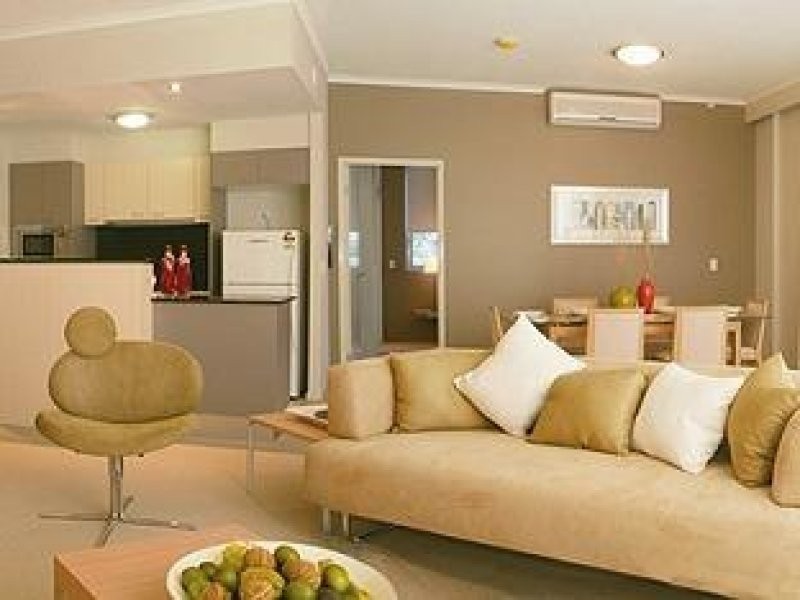 21/31 Cypress Ave, Surfers Paradise QLD 4217