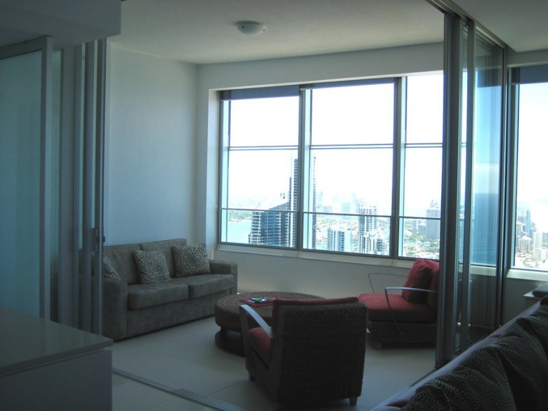 5901/9 Hamilton Ave, Q1, Surfers Paradise QLD 4217