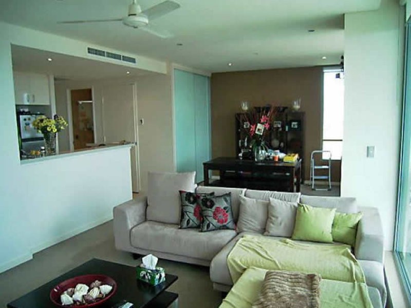 1409/1 Como Crescent, Southport QLD 4215