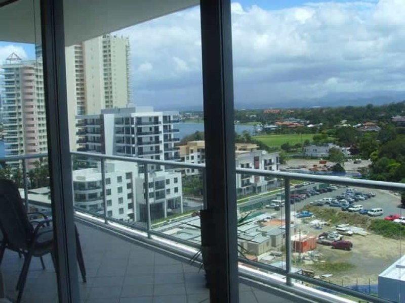 1409/1 Como Crescent, Southport QLD 4215
