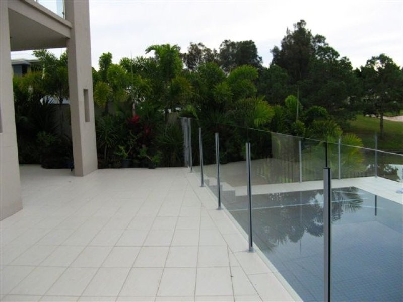 3009 Northview Parade, Benowa QLD 4217