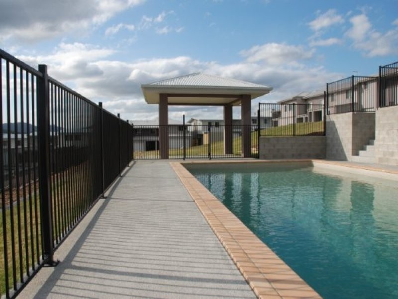 2 Sangster Court, Pacific Pines QLD 4211