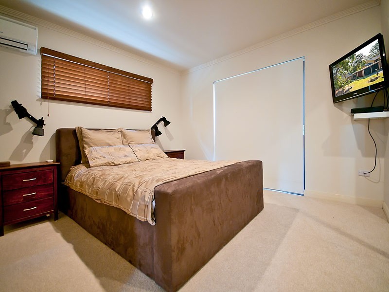 22 Horizon Av, Ashmore QLD 4214