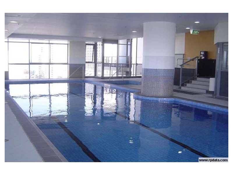 1703/18 Cypress Ave, Surfers Paradise QLD 4217