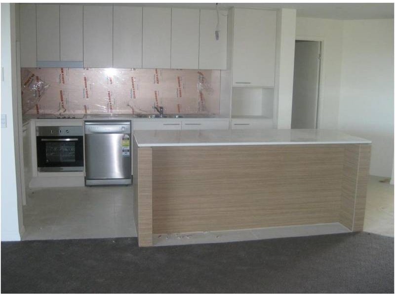 10/ VARSITY PARADE, Robina QLD 4226