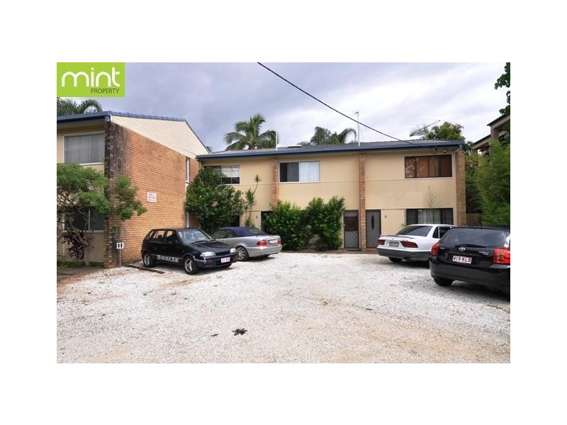 Chevron Island QLD 4217