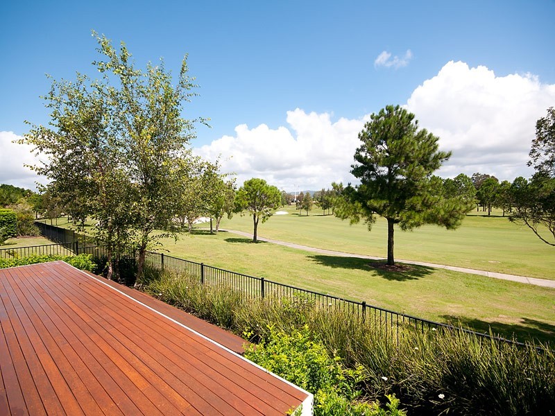 1041 Lakeview Terr, Royal Pines Resort, Benowa QLD 4217