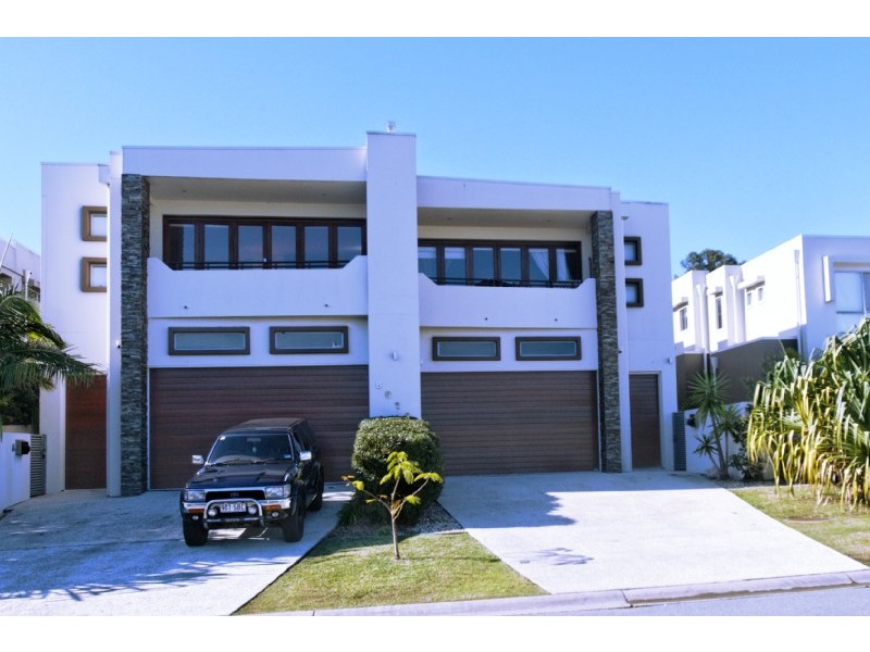 8010B Vista Drive, Ashmore Rd, Benowa QLD 4217