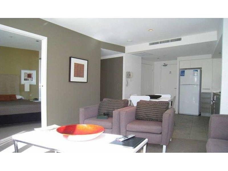303/18 Enderley Ave, Surfers Paradise QLD 4217