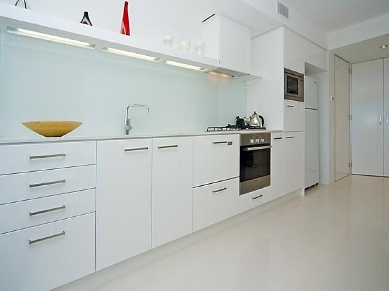 707/9 Hamilton Ave, Surfers Paradise QLD 4217