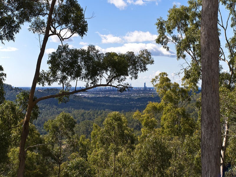 Bonogin QLD 4213