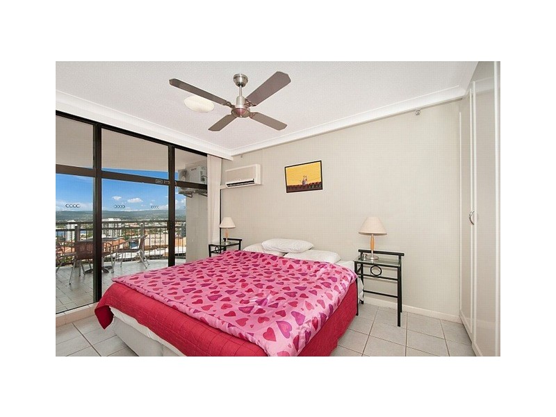 2109/18 Hanlan Street, Surfers Paradise QLD 4217
