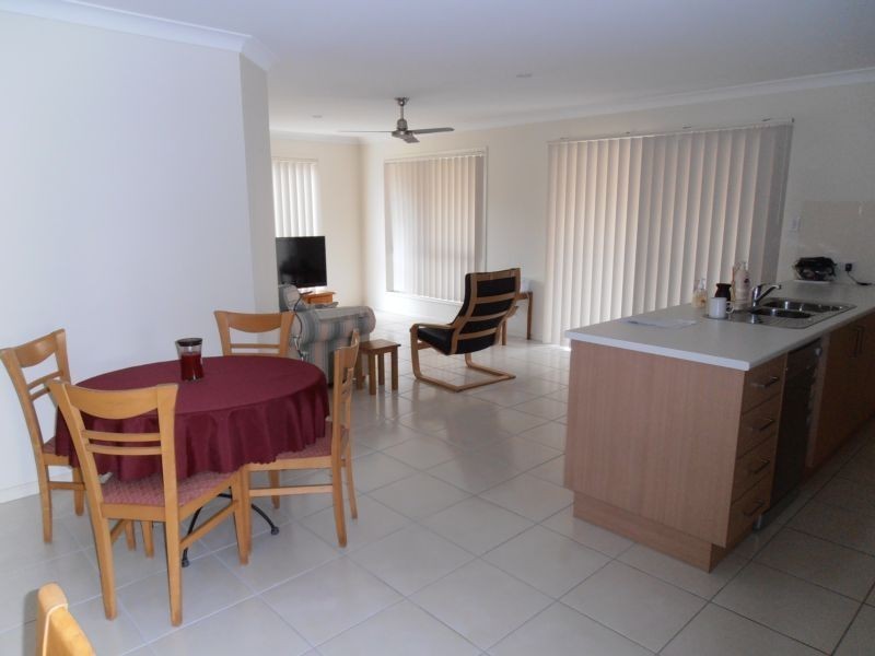 30 Sophie Street, Raceview QLD 4305