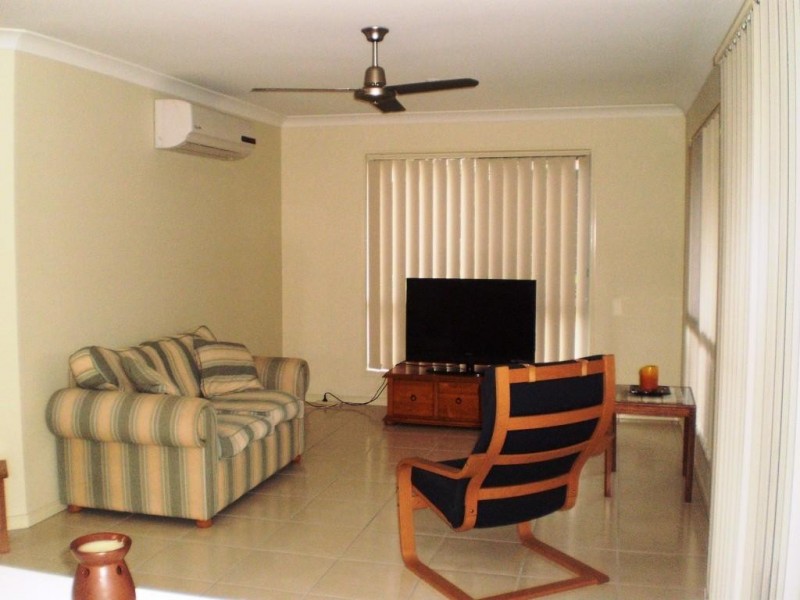 30 Sophie Street, Raceview QLD 4305