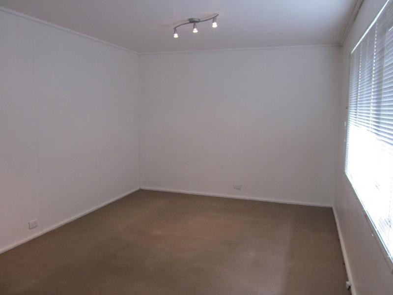 26 Kolonga Street, Woodridge QLD 4114