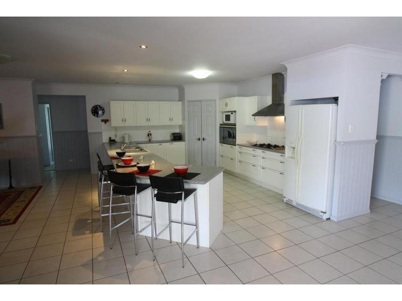 4 Wren Court, Greenbank QLD 4124