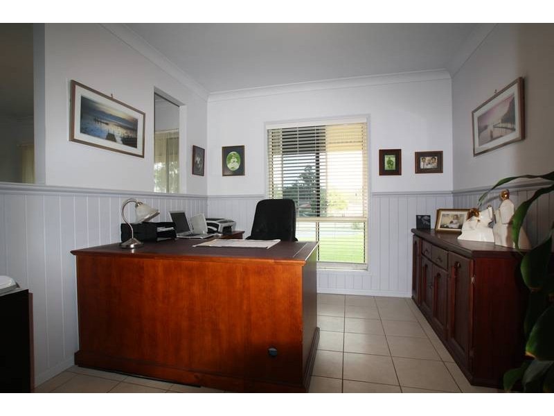 4 Wren Court, Greenbank QLD 4124