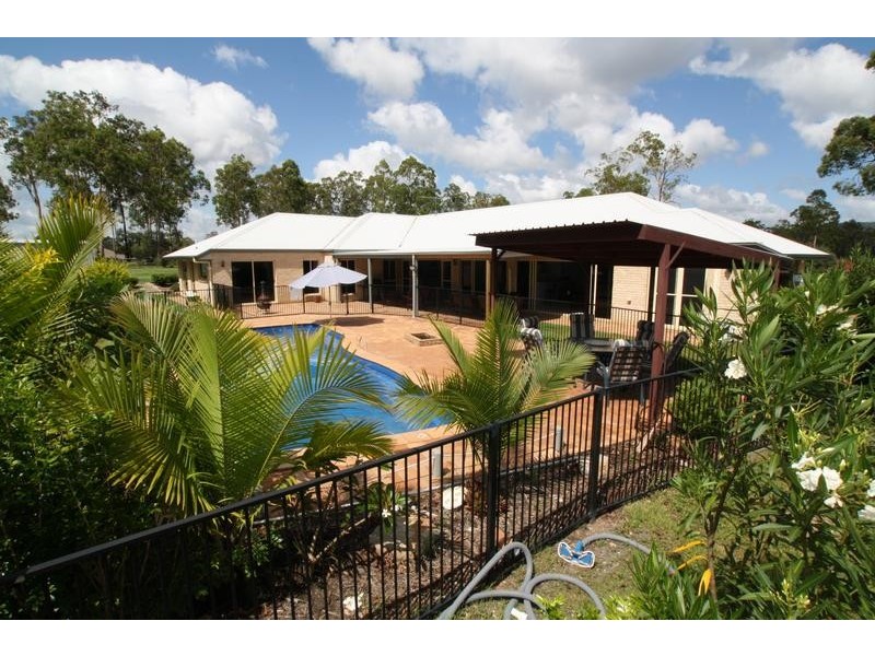 4 Wren Court, Greenbank QLD 4124