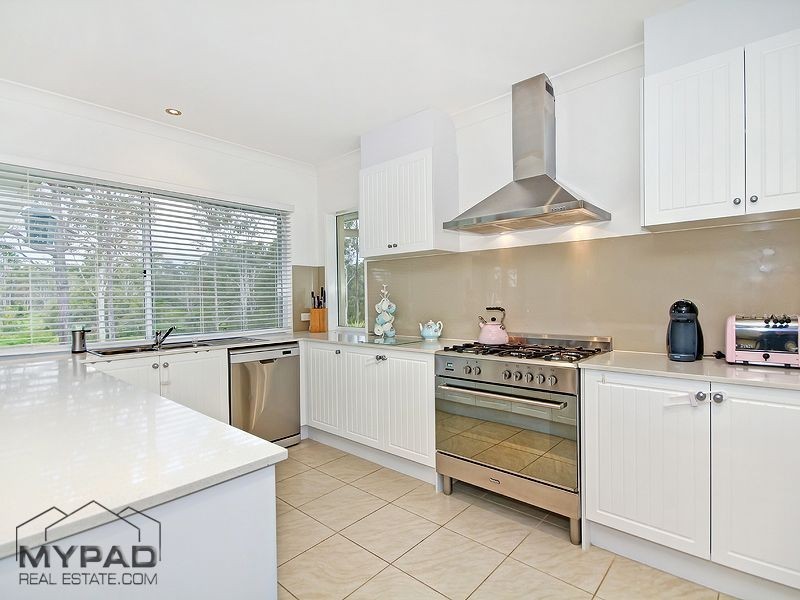 398 – 400 Spring Mountain Drve, Greenbank QLD 4124