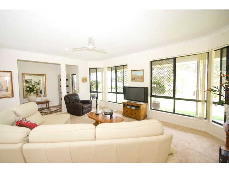 20-26 Bowerbird Close Spring Mountain, Greenbank QLD 4124