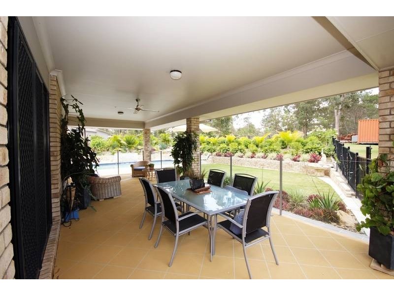 20-26 Bowerbird Close Spring Mountain, Greenbank QLD 4124