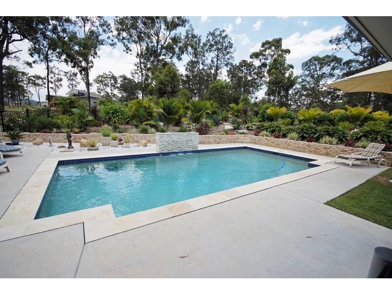 20-26 Bowerbird Close Spring Mountain, Greenbank QLD 4124