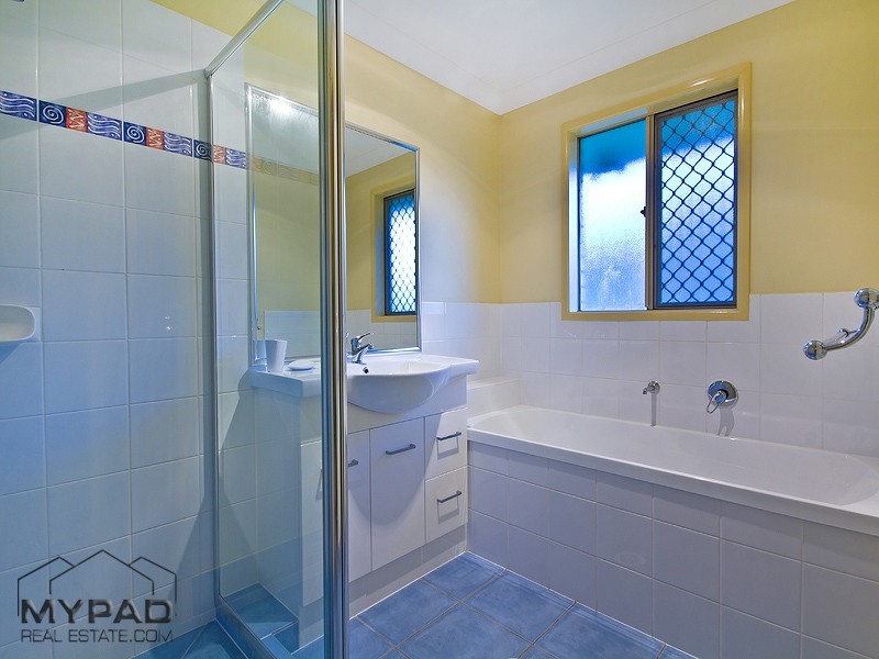 38 Dianella Court, New Beith QLD 4124