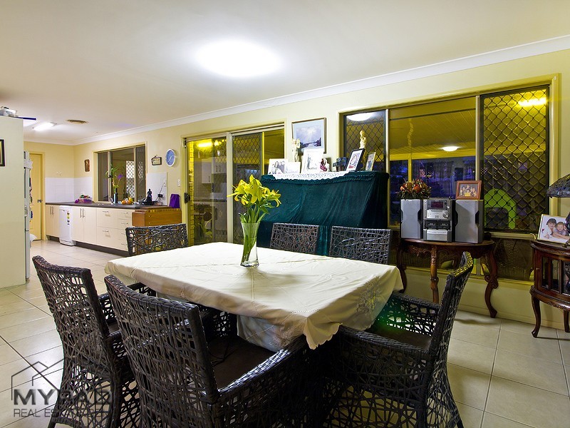 38 Dianella Court, New Beith QLD 4124