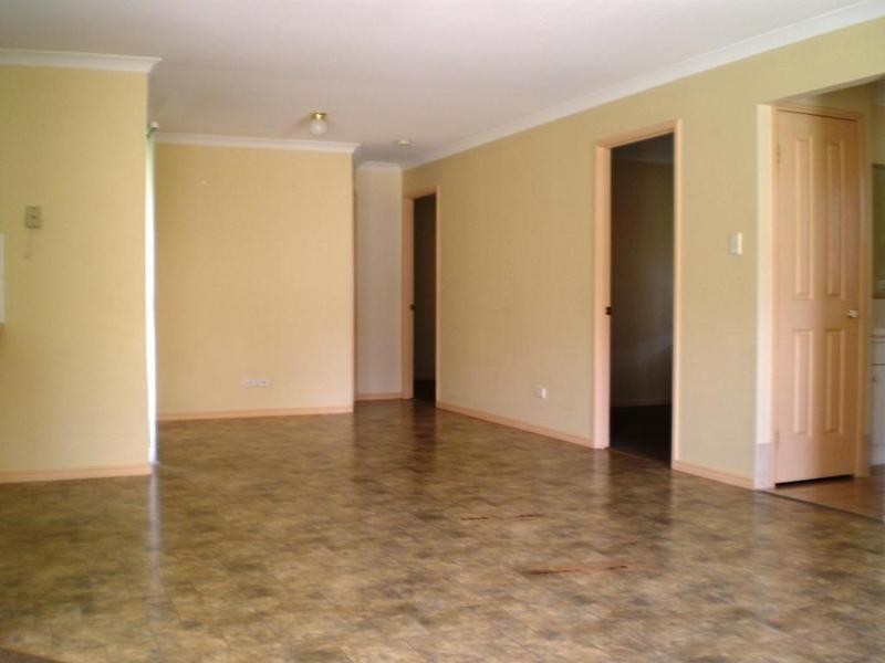 1 Elmwood Ct, Boronia Heights QLD 4124