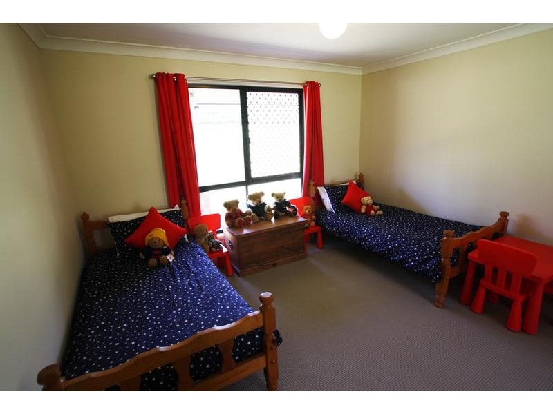 27-29 Avocet Court, Spring Mountain, Greenbank QLD 4124