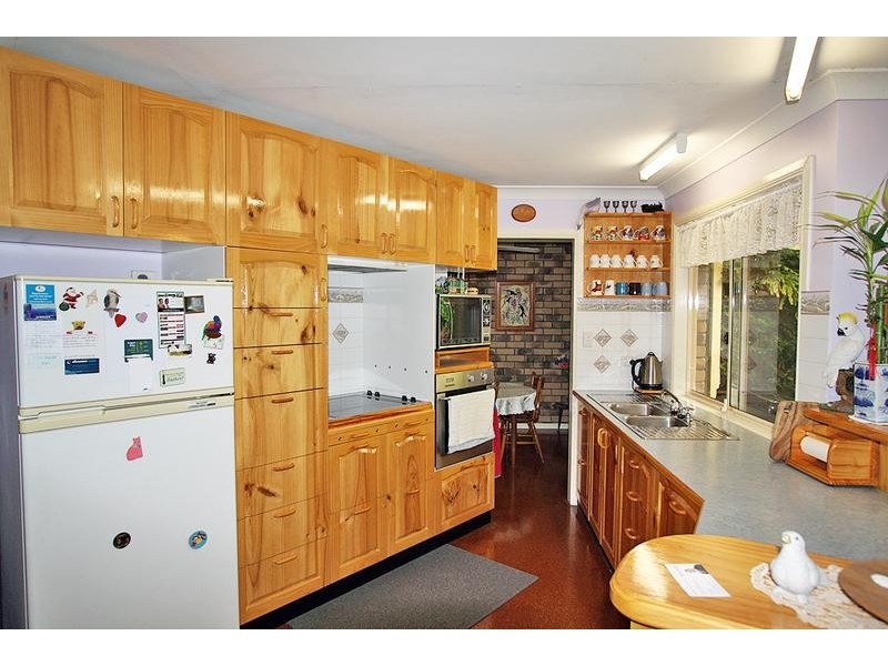 25 Noosa Court, Hillcrest QLD 4118