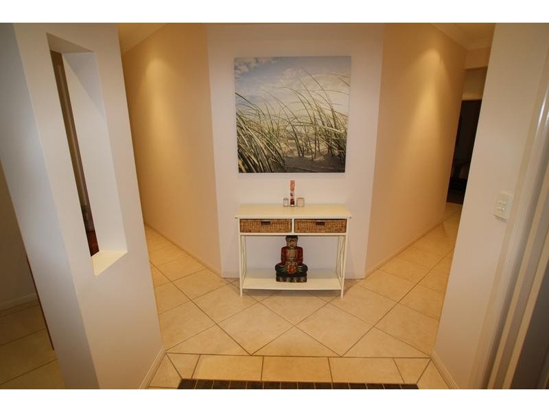 2 Dunnart Rd Spring Mountain, Greenbank QLD 4124