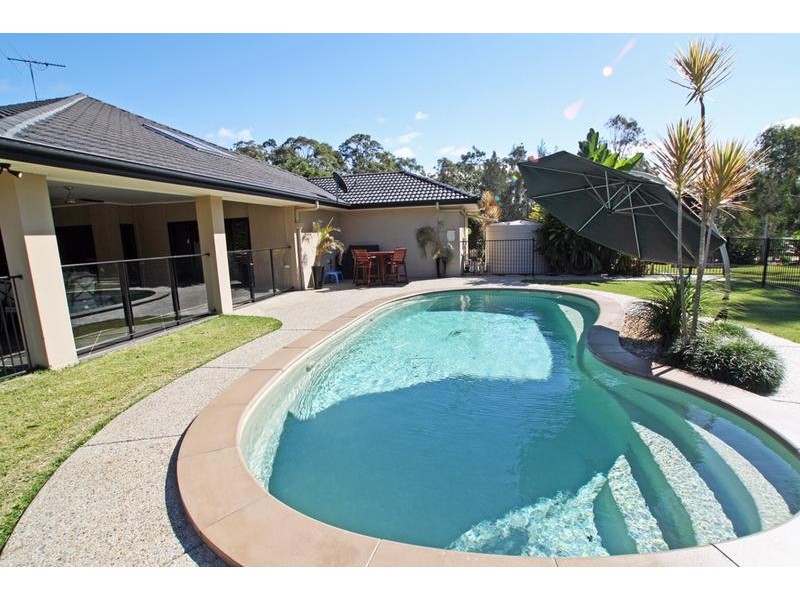 2 Dunnart Rd Spring Mountain, Greenbank QLD 4124