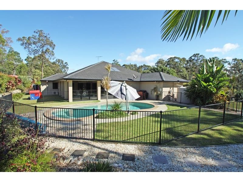 2 Dunnart Rd Spring Mountain, Greenbank QLD 4124