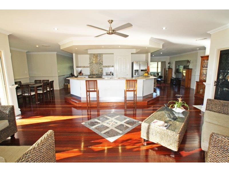 15 Avocet Court, Greenbank QLD 4124