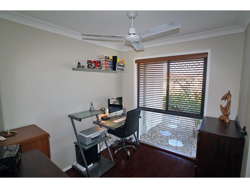 11 Pebbles Court, Berrinba QLD 4117