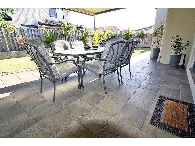 11 Pebbles Court, Berrinba QLD 4117