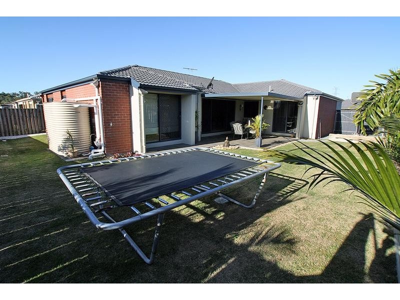 11 Pebbles Court, Berrinba QLD 4117