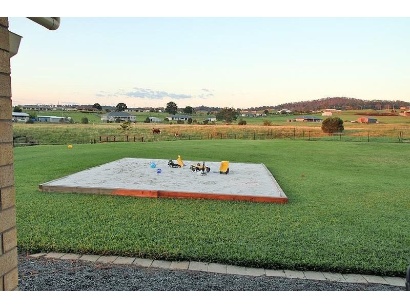 51 Siratro Court, Veresdale QLD 4285