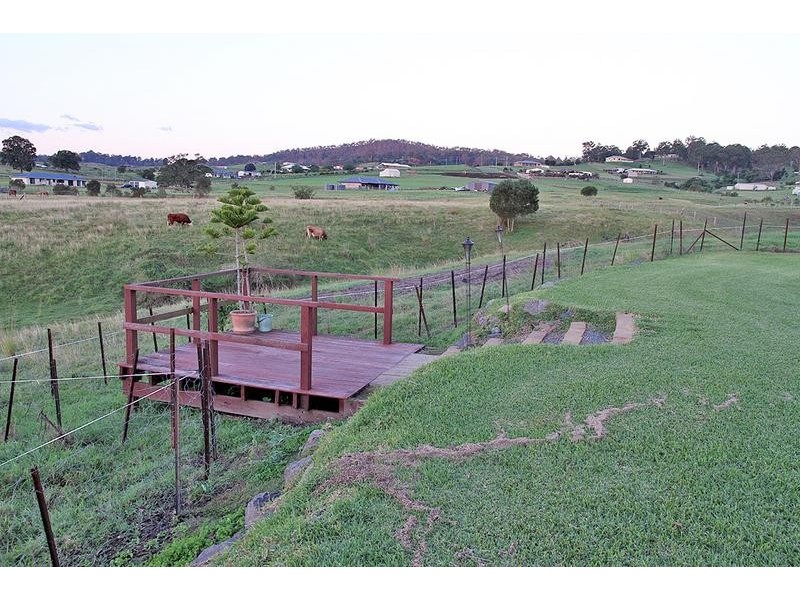 51 Siratro Court, Veresdale QLD 4285