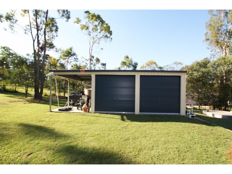 260 Equestrian Dr, New Beith QLD 4124