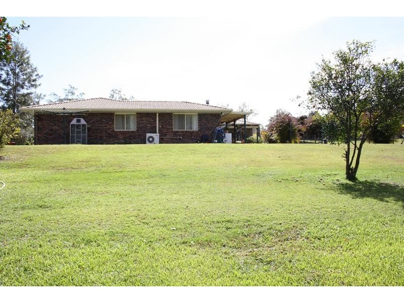 40-42 Deborah Court, Munruben QLD 4125