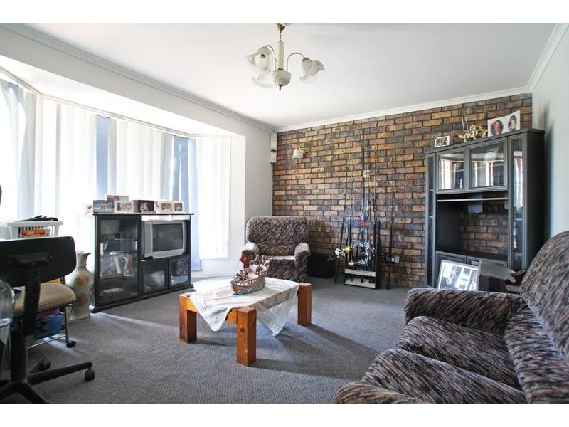 40-42 Deborah Court, Munruben QLD 4125