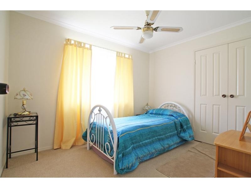 40-42 Deborah Court, Munruben QLD 4125