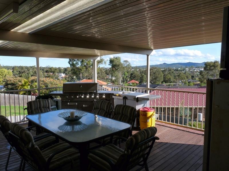 77 James Josey Avenue, Springfield Lakes QLD 4300