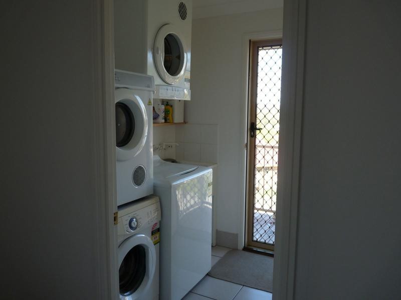 77 James Josey Avenue, Springfield Lakes QLD 4300