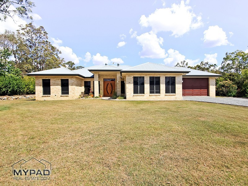 16-18 Blue Heeler Drive, New Beith QLD 4124