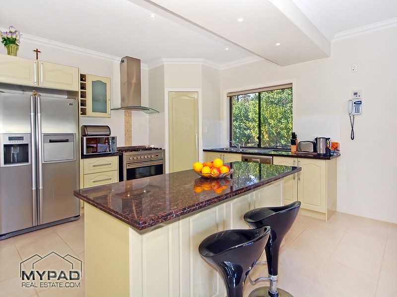 16-18 Blue Heeler Drive, New Beith QLD 4124